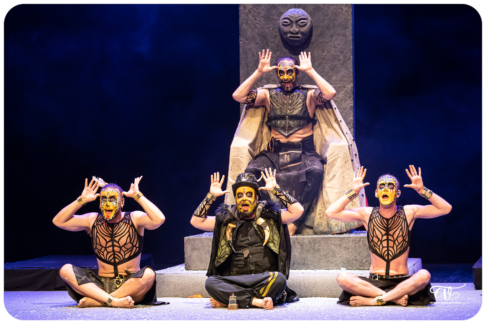 THE PRIMITALS (YLLANA & PRIMITAL BROTHERS)